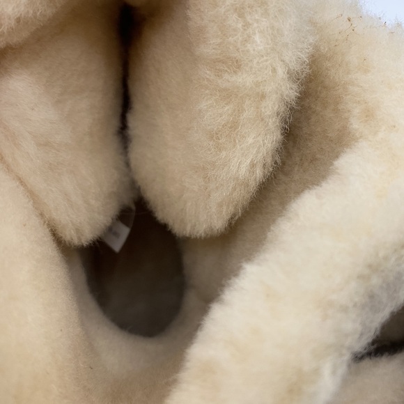 UGG Naiyah‎ Boots - Picture 7 of 9